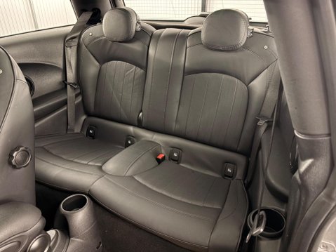 Mini Hatch Cooper SE 32.6kWh Level 3 Auto 3dr 8