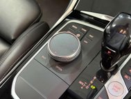 BMW 3 Series 2.0 330e 12kWh Sport Pro Saloon 4dr Petrol Plug-in Hybrid Auto Euro 6 (s/s) 41