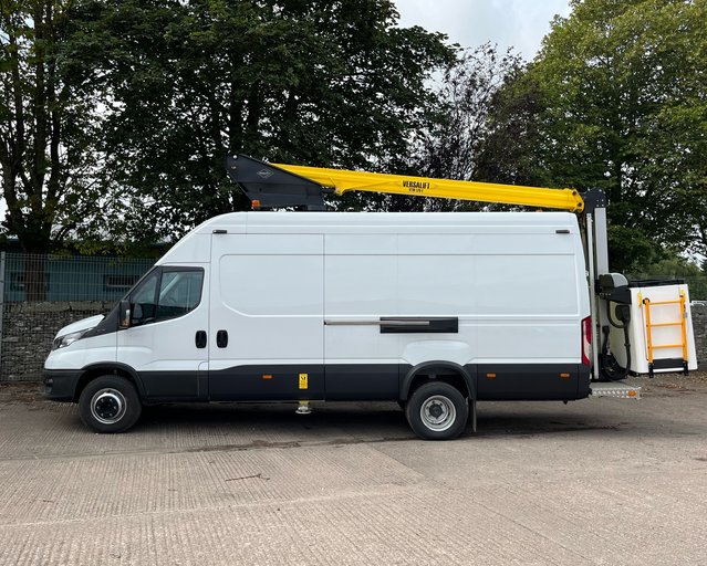Iveco Daily 3.0D HPI 18V Business 70C 4100 LWB c/w Versalift 2200mm Access Platform