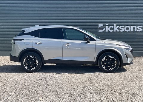 Nissan Qashqai DIG-T N-CONNECTA 6