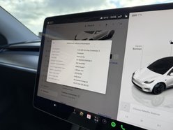 Tesla Model Y (Dual Motor) Long Range SUV 5dr Electric Auto 4WDE (384 bhp) 40