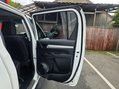 Toyota Hilux INVINCIBLE 4WD D-4D DCB 22