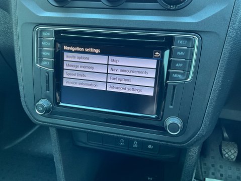 Volkswagen Caddy C20 TDI HIGHLINE 27