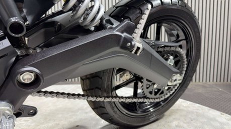 Ducati Scrambler 800 ICON 2016 ONLY 9K LEO VINCE EXHAUST LONG MOT 803CC 28