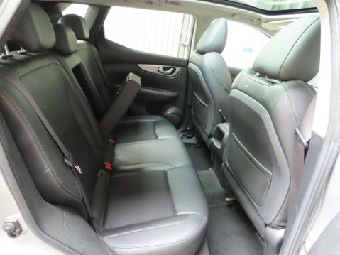 Nissan Qashqai 1.5 Qashqai Tekna dCi 5dr 10