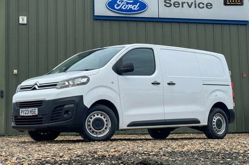Citroen Dispatch MWB L2H1 Low Roof Enterprise 145bhp 1400 Air Con Sensors SELECT