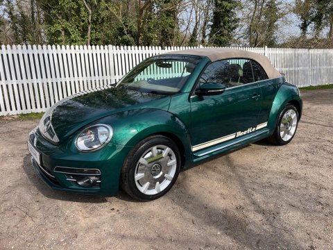 Volkswagen Beetle DESIGN TSI BLUEMOTION TECHNOLOGY DSG 7