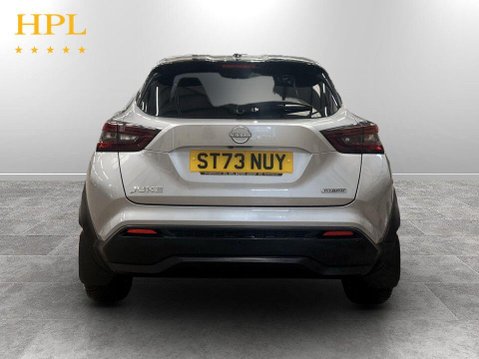 Nissan Juke 1.6 N-Connecta SUV 5dr Petrol Hybrid Auto Euro 6 (143 ps) Air Con - Alloys 6