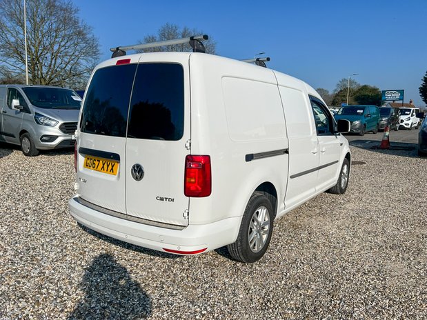 Volkswagen Caddy Maxi AUTO LWB L2H1 Highline C20 Air Con Alloys Camera Nav EURO 6 NO VAT 6
