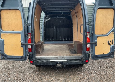 Nissan Interstar DCI TEKNA PLUS L2H2 11