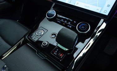 Land Rover Range Rover Sport D350 Autobiography 19