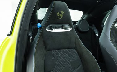 Abarth 500e Scorpionissima Cabrio 15