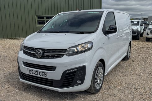 Vauxhall Vivaro SWB L1H1 Low Roof Pro F2700 Air Con Nav Sensors EURO 6