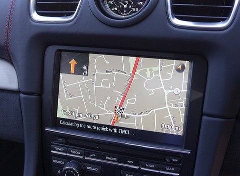 Porsche Cayman GT4 5