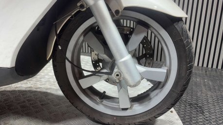 Peugeot Satelis 2 PREMIUM 2015 ONLY 16K GOOD RUNNING 300CC MAXI SCOOTER BIKE 20