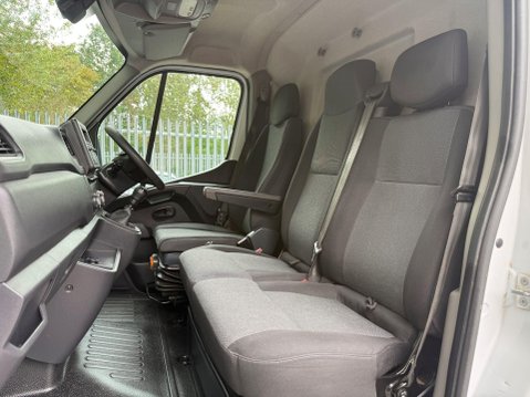 Renault Master LM35 BUSINESS PLUS DCI 20