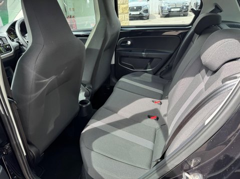Volkswagen Up HIGH UP BLUEMOTION TECHNOLOGY 23