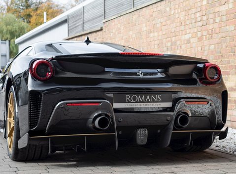 Ferrari 488 Pista 26