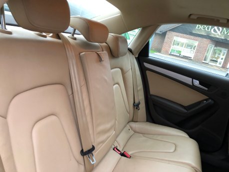 Audi A4 2.0 TDI SE TECHNIK Saloon Automatic 1 private owner with FSH 11