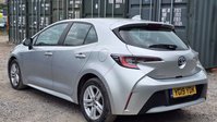 Toyota Corolla 1.8 VVT-h Icon Tech Hatchback 5dr Petrol Hybrid CVT Euro 6 (s/s) (122 ps) 30