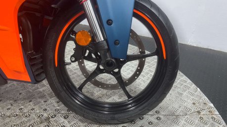 KTM RC 390 2024 1K VERY CLEAN A2 READY SPORTS BIKE 390CC 35