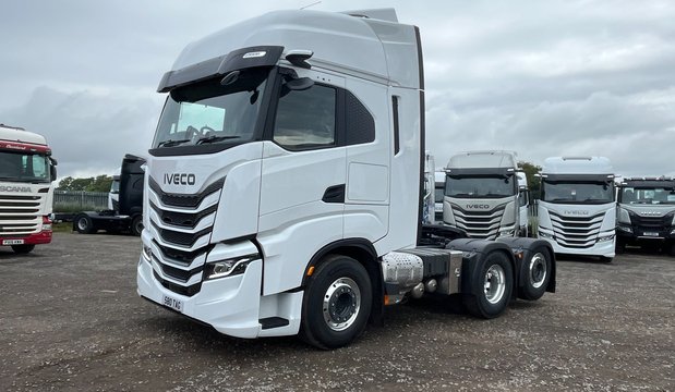 Iveco X-Way 580 Rear Steer Tag Axle 