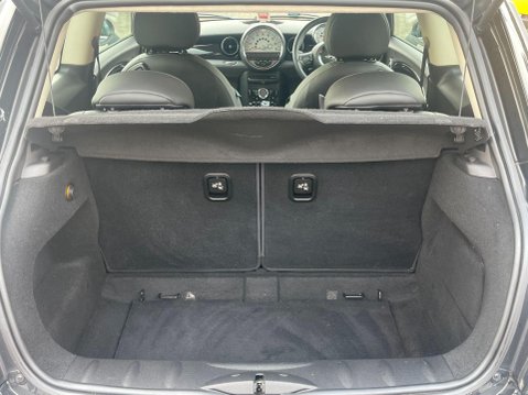 Mini Hatch 1.6 Cooper D Bayswater Euro 5 (s/s) 3dr 17