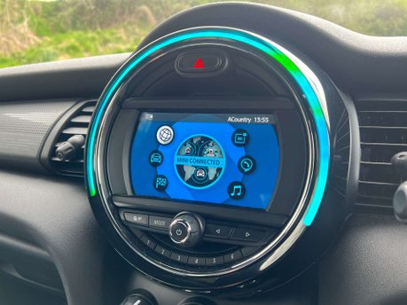 Mini Hatch 1.5 Cooper Sport 3dr 20