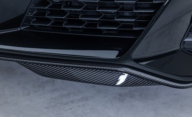 Audi R8 V10 Performance Quattro Edition 40