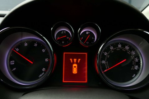 Vauxhall Astra 2.0 Astra SRI CDTI S/S 5dr 33