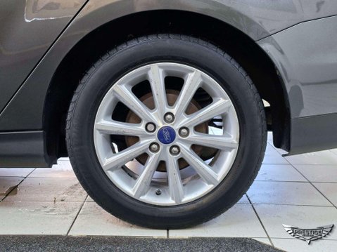 Ford Focus 1.0T EcoBoost Titanium Euro 6 (s/s) 5dr 63