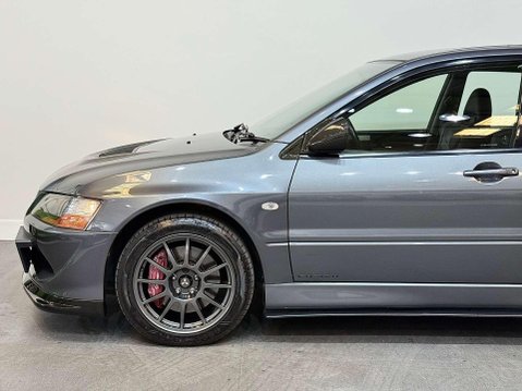 Mitsubishi Lancer 2.0 EVO VIII MR FQ-320 Saloon 4dr Petrol Manual (258 g/km, 326 bhp) 16