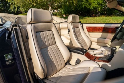 Aston Martin Virage Volante 23