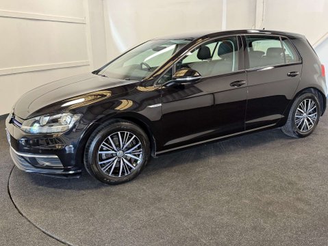 Volkswagen Golf 1.5 Golf SE Nav TSi Evo Semi-Auto 5dr 2