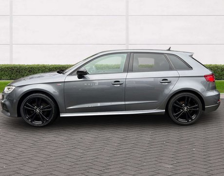 Audi A3 1.5 A3 Sportback 35 TFSI Black Edition 5dr 6