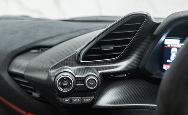 Ferrari 488 Pista Piloti 23