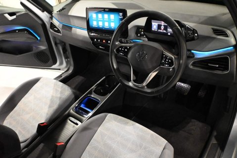 Volkswagen ID.3 Pro Performance 58kWh Life Auto 5dr 71
