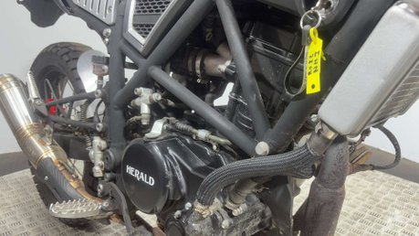 Herald Motor Co Brat 2022 7K TALL ENDURO BIKE LEARNER 125CC 23