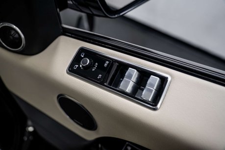 Land Rover Range Rover Sport 2.0 Range Rover Sport HSE Silver P400e Auto 4WD 5dr 27