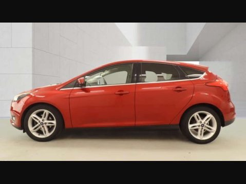 Ford Focus 1.0 Focus Titanium 5dr 11