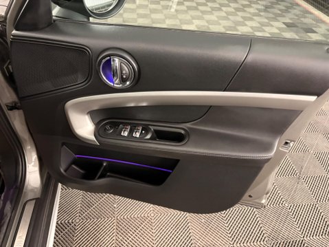 Mini Countryman 1.5 Cooper Exclusive Steptronic Euro 6 (s/s) 5dr 32