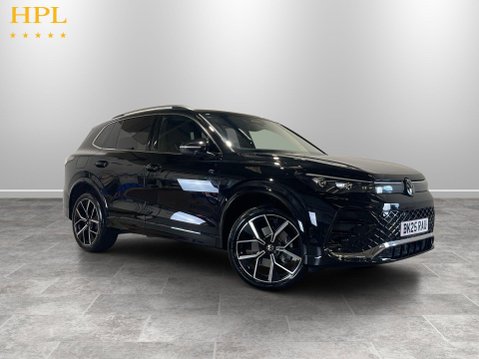 Volkswagen Tiguan 1.5 TSI eHybrid 19.7kWh R-Line SUV 5dr Petrol Plug-in Hybrid DSG Euro 6 (s/ 1
