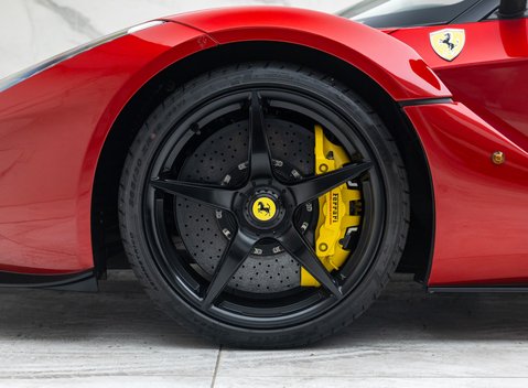 Ferrari LaFerrari 34