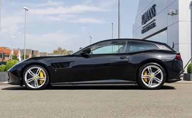 Ferrari GTC4 Lusso V12 3