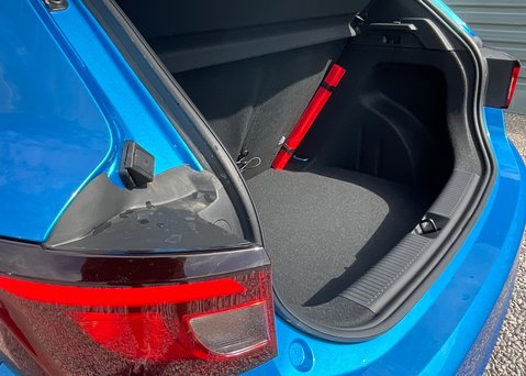 MG MG3 1.5 HYBRID+ TROPHY 10