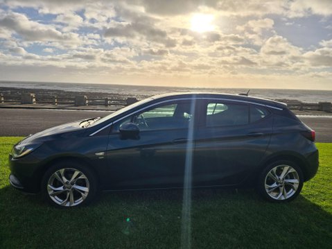 Vauxhall Astra 1.4i SRi Euro 6 5dr 9