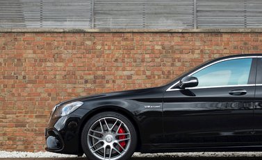 Mercedes-Benz S Class S63 L 33