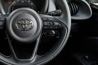 Toyota Aygo X VVT-I PURE 19