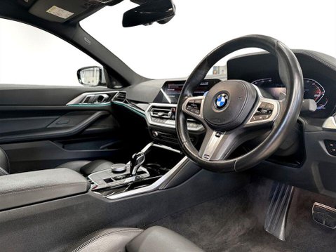 BMW 4 Series 2.0 420i M Sport Coupe 2dr Petrol Auto Euro 6 (s/s) (184 ps) 2 Owners - Sat 12
