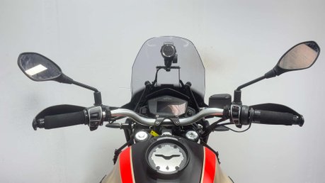 Moto Guzzi V85 TT 850 2021 ONLY 11K HISTORY FULL LUGGAGE ADVENTURE BIKE 38